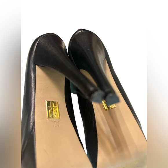 Truth or Dare by Madonna Black Leather zip-up high heel Shoes Size 7.5 - Picture 7 of 16